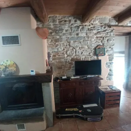Momo 1741 - 4br Historic Stone House In The Apennines San Martino (Parma)