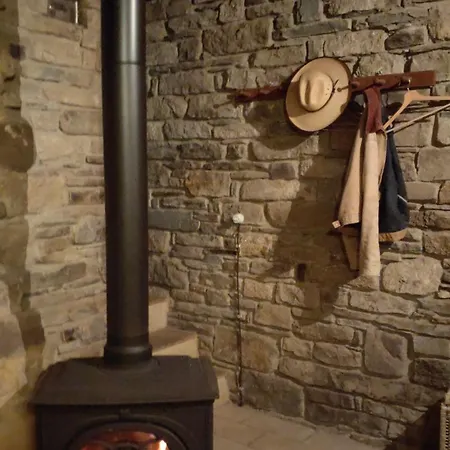 Hébergement de vacances Momo 1741 - 4br Historic Stone House In The Apennines *