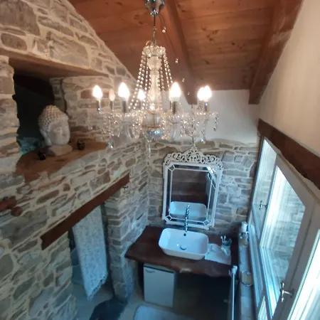 Holiday home Momo 1741 - Historic Stone House In The Hills *