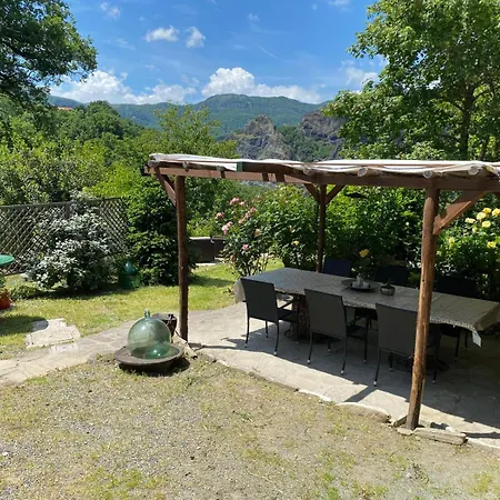 Momo 1741 - 4br Historic Stone House In The Apennines * San Martino (Parma)