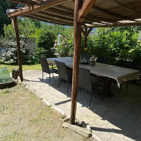 Momo 1741 - 4br Historic Stone House In The Apennines